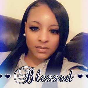 Meet your Posher, Nina